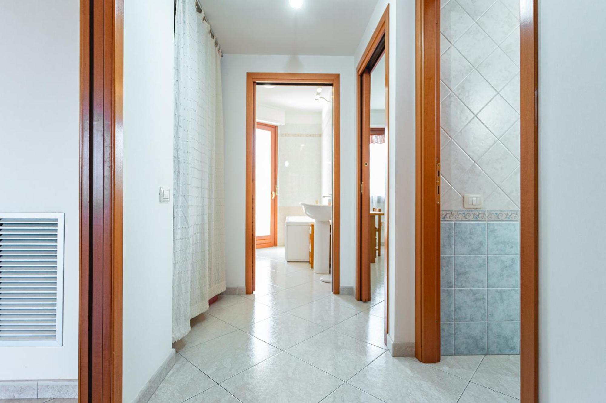 Maison Gabriel Каляри Екстериор снимка